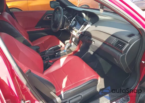 2016 Honda Accord Sport z USA, uszkodzony, nr VIN 1HGCR2F50GA121182